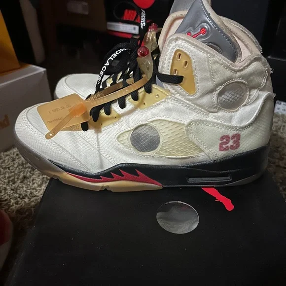 Off White x Air Jordan 5 Retro - Size 11 - Picture 6 of 16